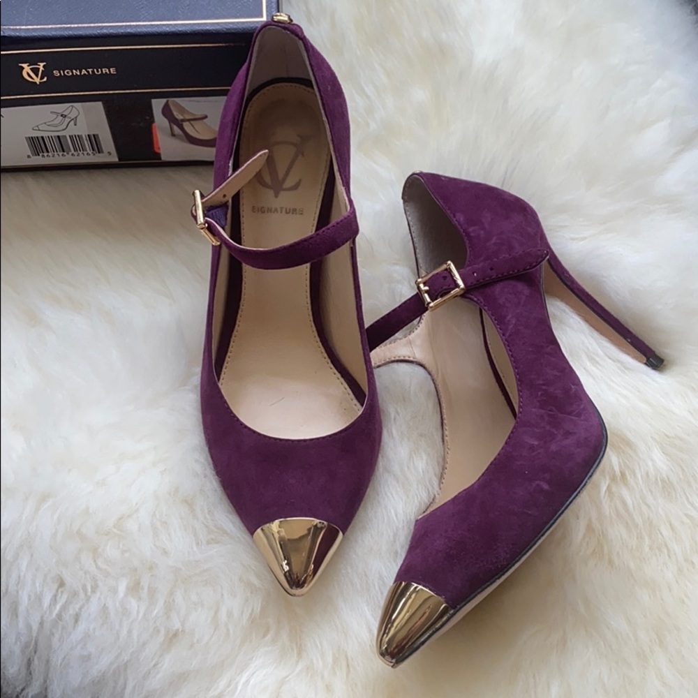 Vince Camuto Signature Priscilla Suede Pump Sz 6